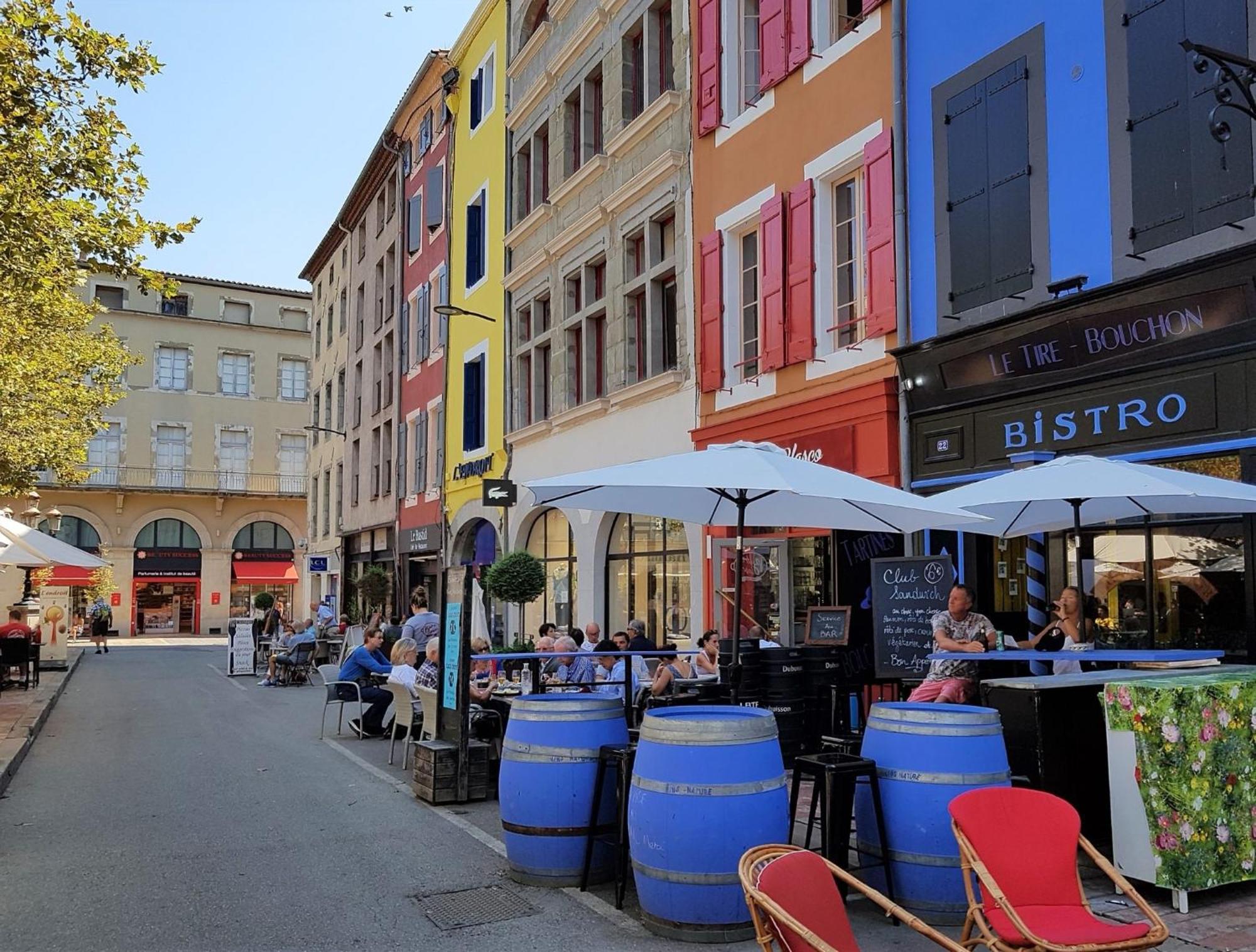 Les Couleurs Du Monde ! Parking Et Balcon Apartment Каркасон Екстериор снимка
